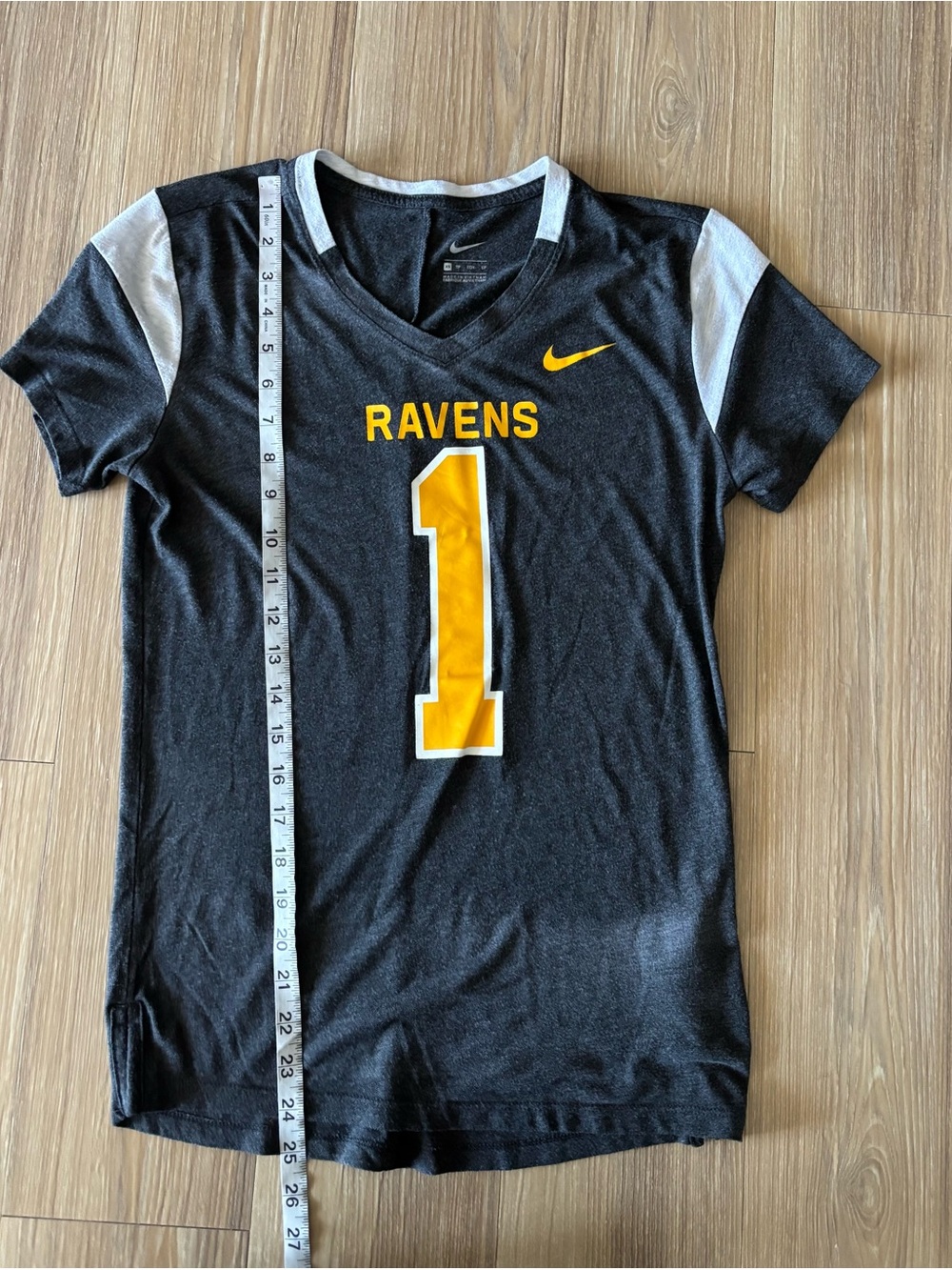 NIKE Baltimore Ravens Jersey T-Shirt Gray Yellow Football Game Day Top Women XS - Picture 8 of 11